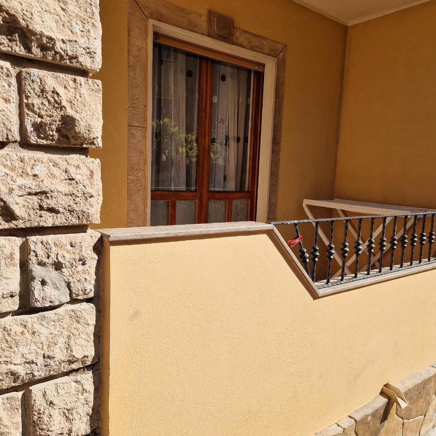 Appartamento Casa Vostra Bosa Exteriér fotografie