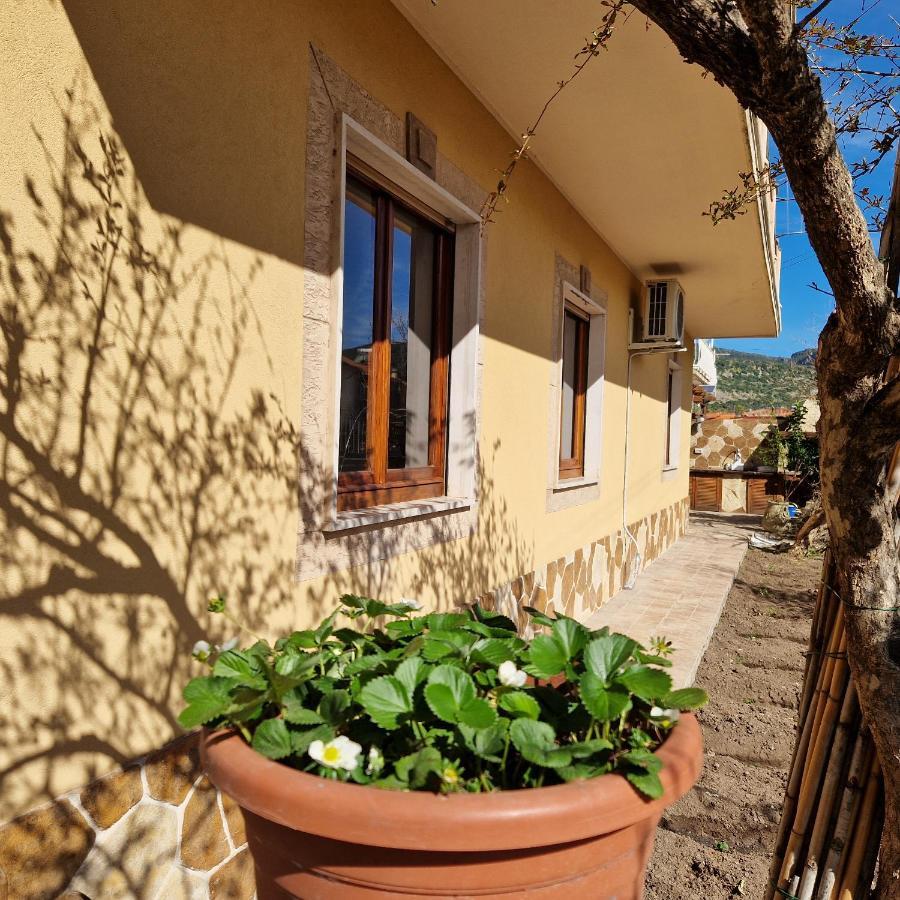 Appartamento Casa Vostra Bosa Exteriér fotografie